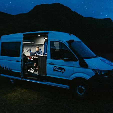 קפלאוויק Kuku Campers - Campervans מראה חיצוני תמונה