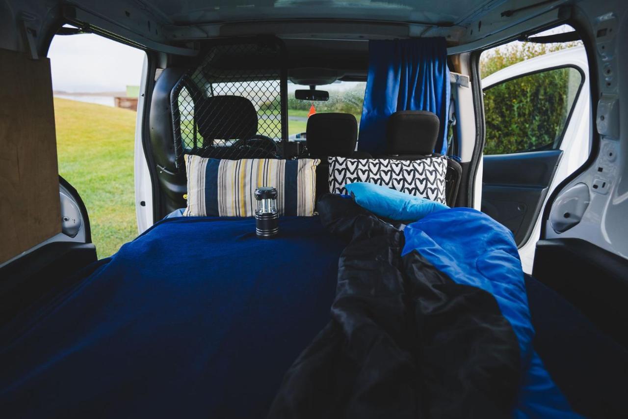 קפלאוויק Kuku Campers - Campervans מראה חיצוני תמונה